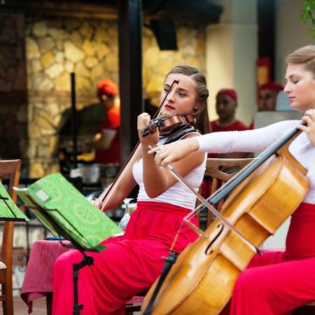 Sundia By Liberty Oludeniz (Adults Only) Hotell Exteriör bild