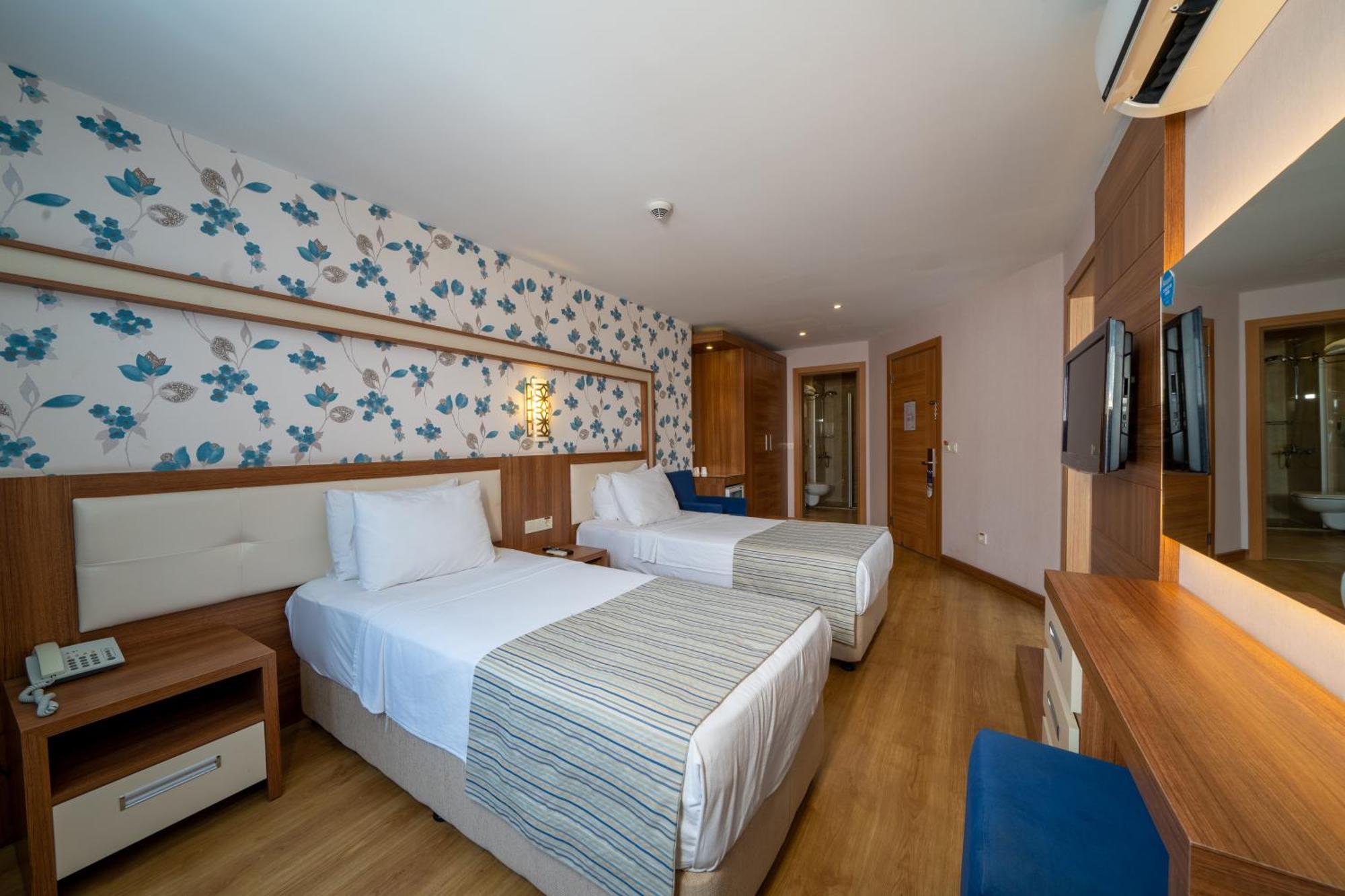 Sundia By Liberty Oludeniz (Adults Only) Hotell Exteriör bild