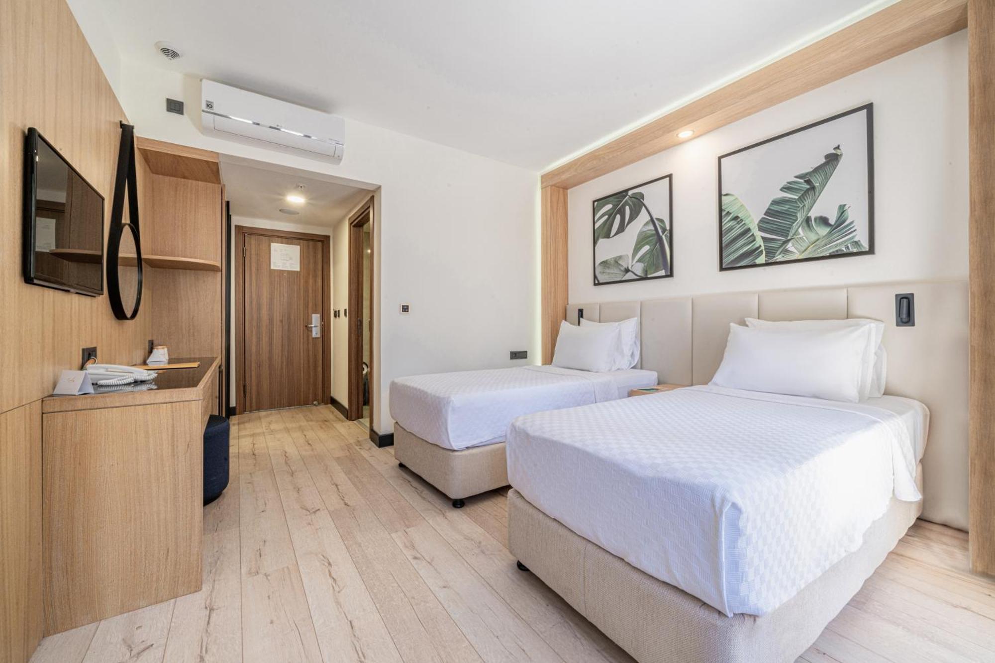 Sundia By Liberty Oludeniz (Adults Only) Hotell Exteriör bild